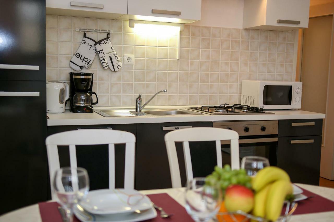 Apartment Nakic Vrpolje Eksteriør billede