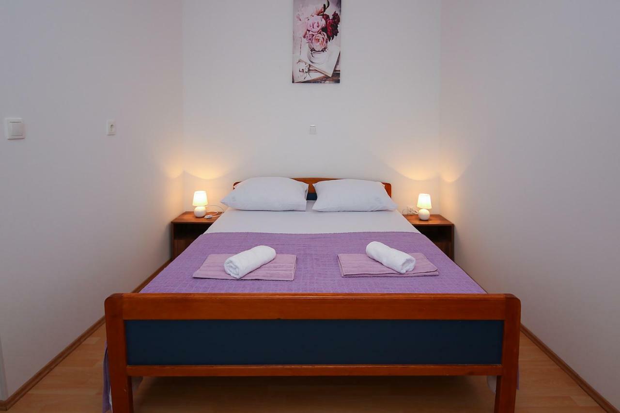 Apartment Nakic Vrpolje Eksteriør billede